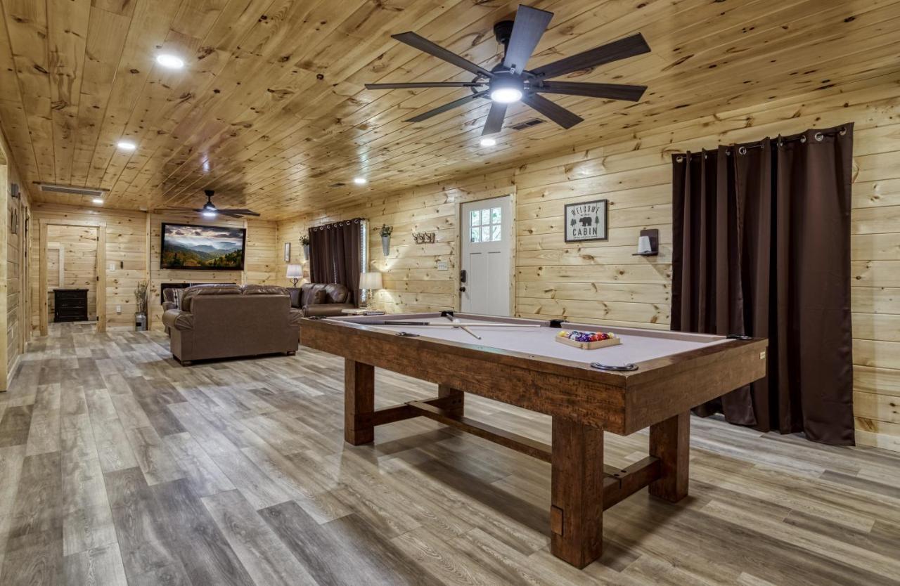 Hidden Creek, Pool Table, Hot Tub, 1089 Free Tickets Each Paid Day, Dollywood And More Гатлинбург Экстерьер фото