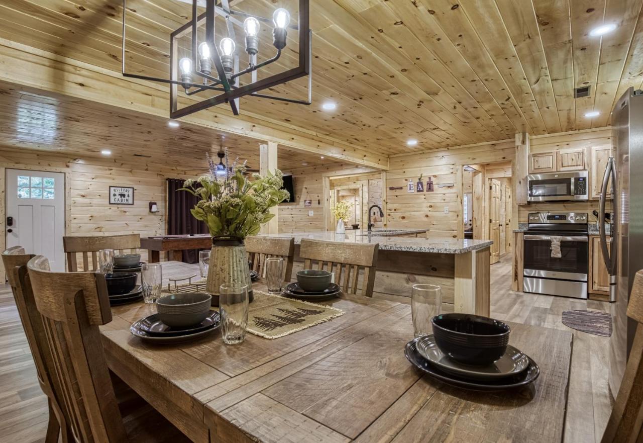 Hidden Creek, Pool Table, Hot Tub, 1089 Free Tickets Each Paid Day, Dollywood And More Гатлинбург Экстерьер фото