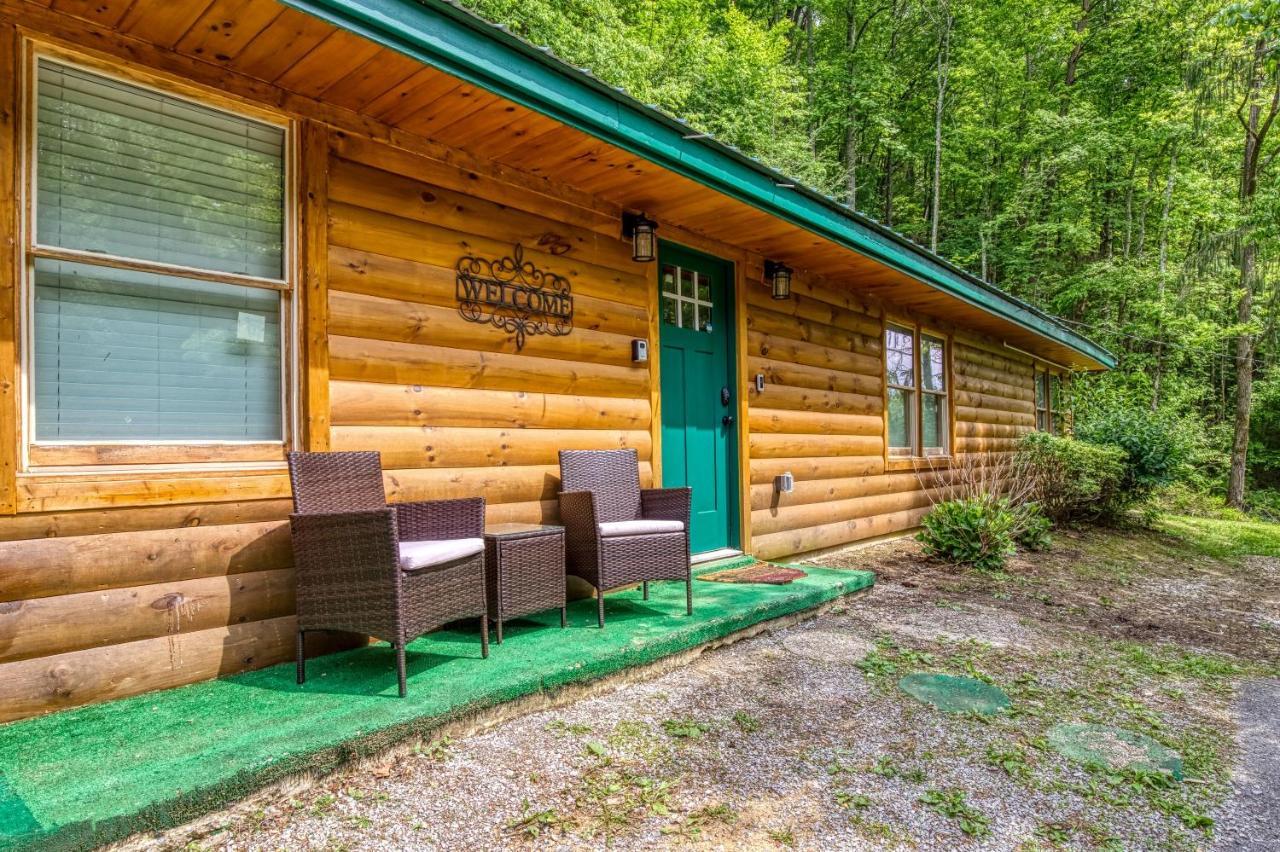 Hidden Creek, Pool Table, Hot Tub, 1089 Free Tickets Each Paid Day, Dollywood And More Гатлинбург Экстерьер фото